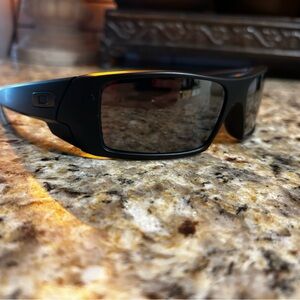 Oakley sunglasses - gascan